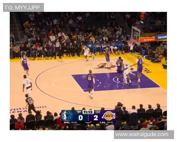 湖人对阵独行侠最新直播信息及比赛精彩瞬间回顾